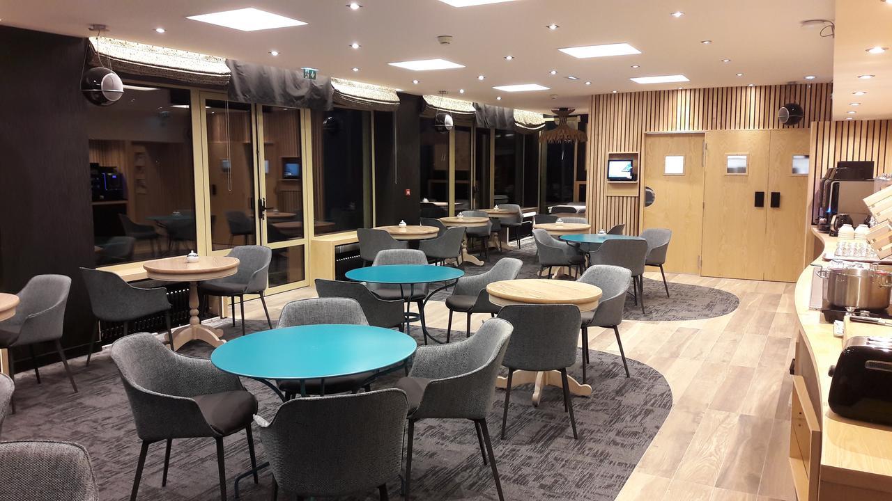 丽布立思酒店 拉罗歇尔 外观 照片