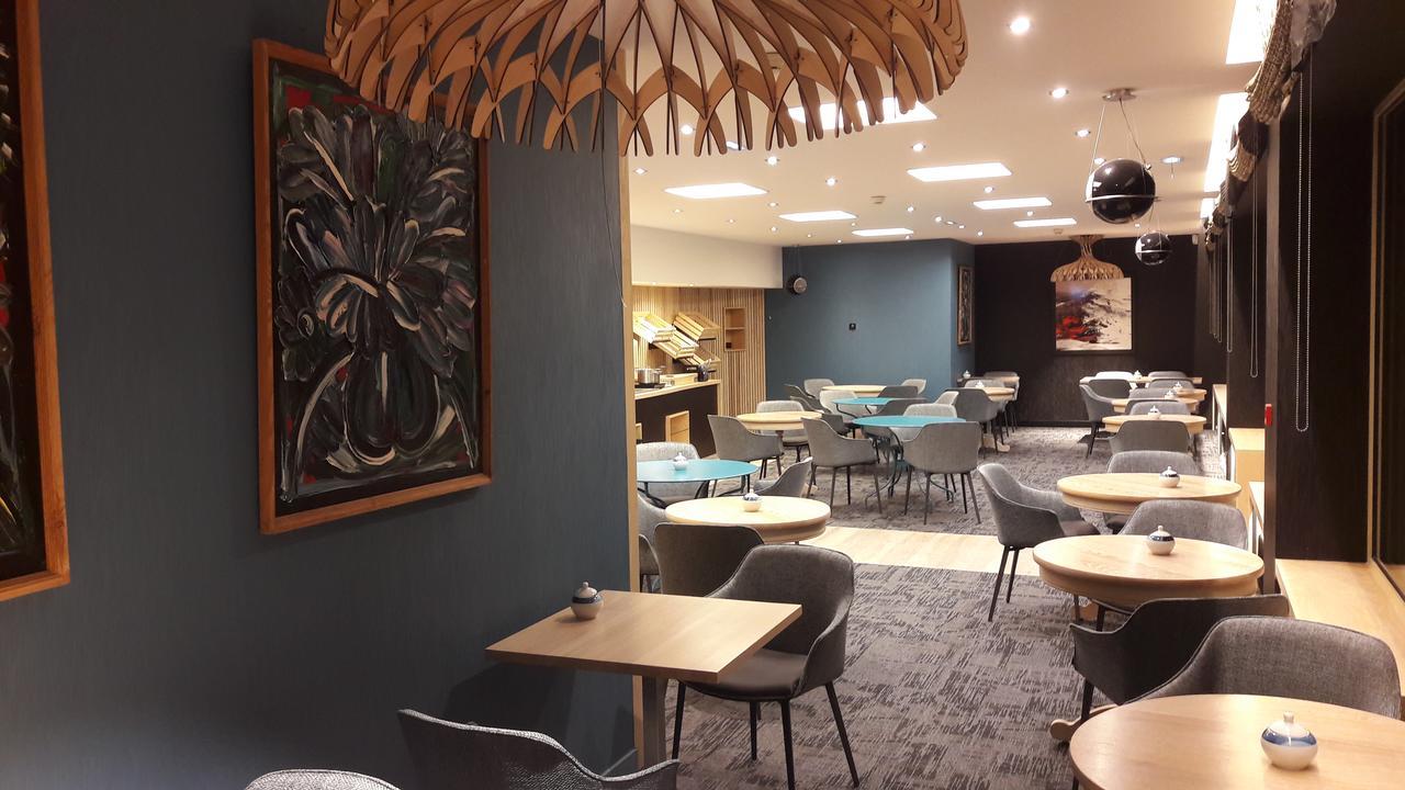 丽布立思酒店 拉罗歇尔 外观 照片